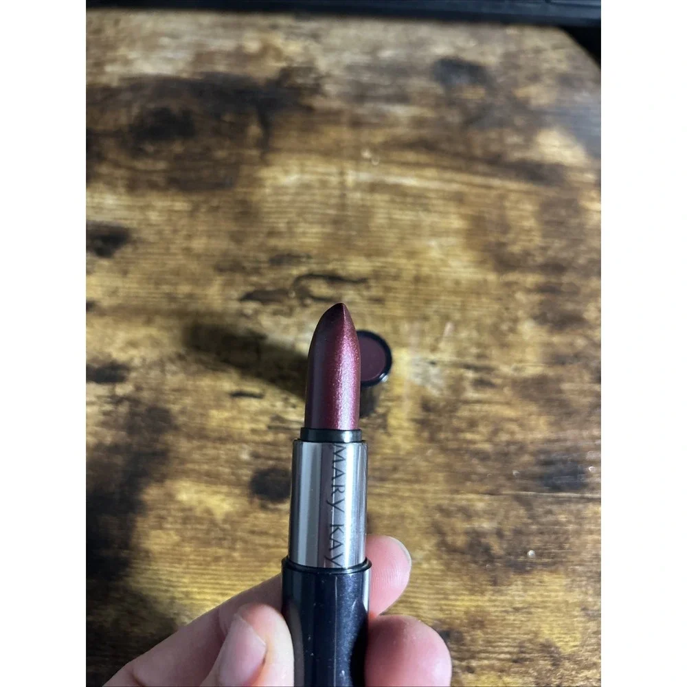 Mary Kay Creme Lipstick Rich Fig